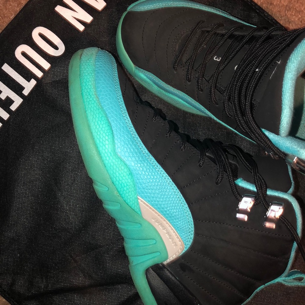 Jordan 12s Hyper Jade (GS)